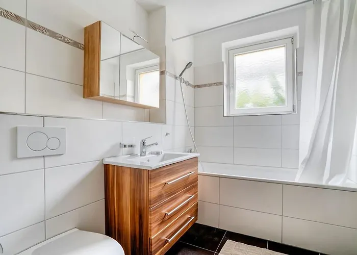 Lejlighed Olive - 90 Qm, 3 Schlafzimmer, Balkon & Moderne Kueche *