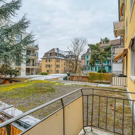 Olive - 90 Qm, 3 Schlafzimmer, Balkon & Moderne Kueche * Zurich