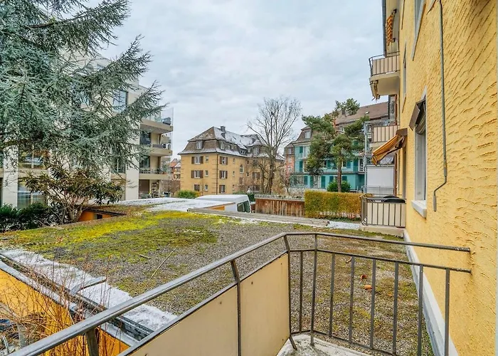 Olive - 90 Qm, 3 Schlafzimmer, Balkon & Moderne Kueche * Zürich