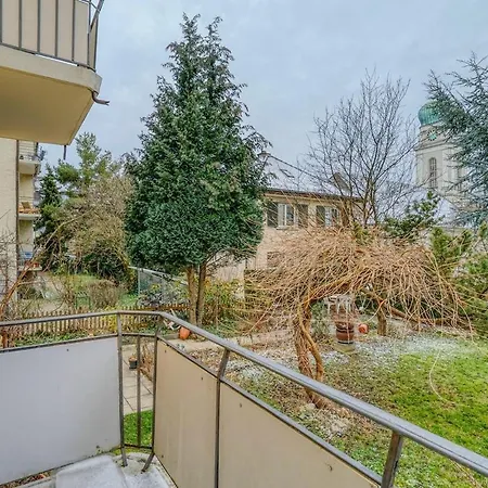 Olive - 90 Qm, 3 Schlafzimmer, Balkon & Moderne Kueche Apartment *